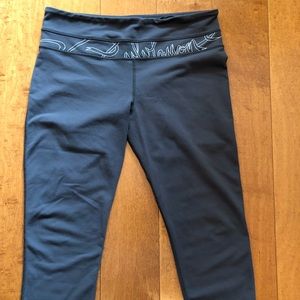 Gray Lululemon cropped pants